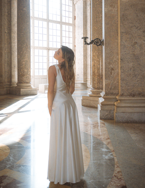 Aureila Gown | Ivory